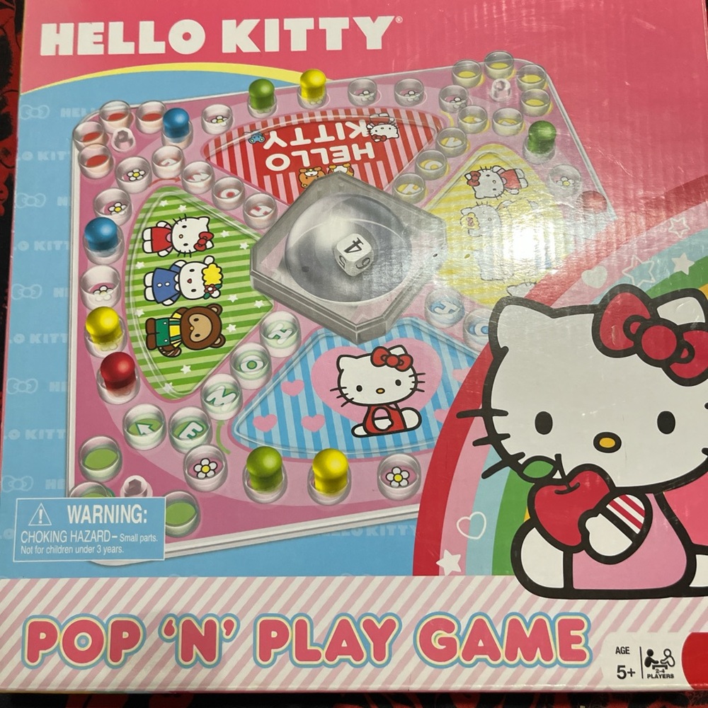 Hello Kitty Pop 'N' Play Game - Pink and Red